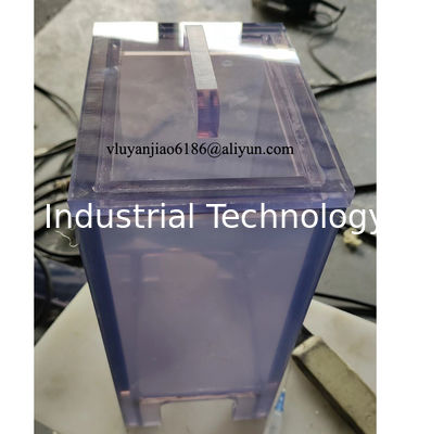 100 mm X 140 mm X 195 mm Kleine transparente PVC-Tank mit Deckel für das Labor